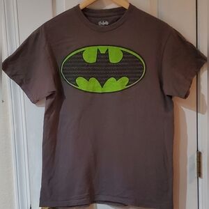 Batman Vintage Light Charcoal Grey & Neon Green Tshirt Sz M